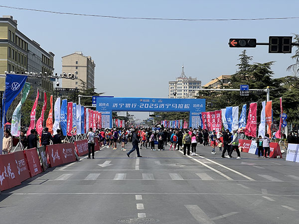 2025年度济宁马拉松安检门安检机设备保障